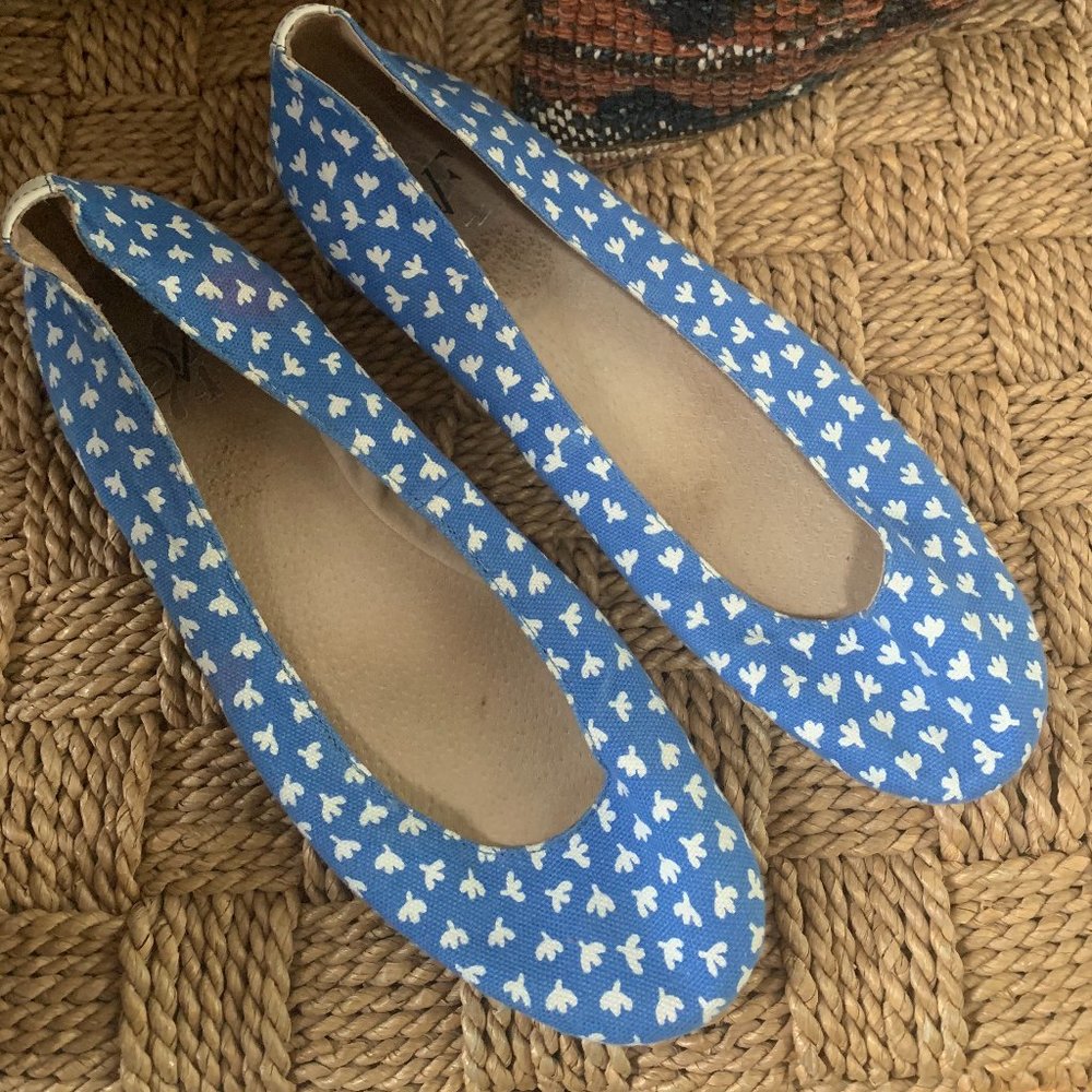 DVF Cotton Blue Printed Ballet Flats - Size 8.5